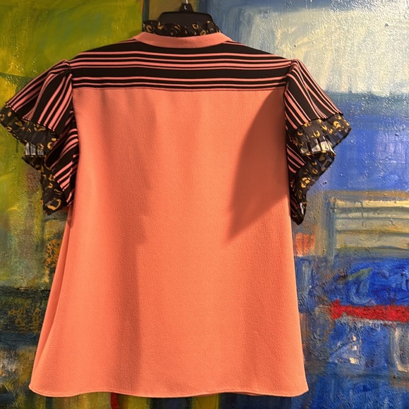 Hoffman Copenhagen Ava flutter sleeved button down blouse US 8 sized Euro 38 - Picture 6 of 12